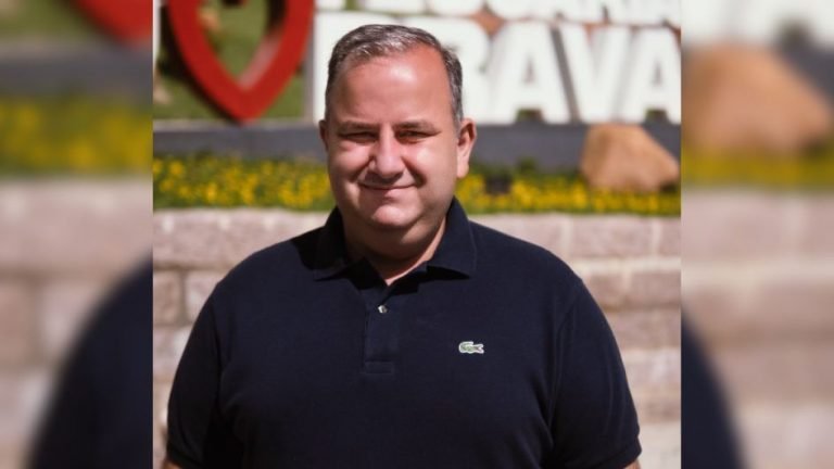 Ex-prefeito de Pescaria Brava é único detido pela Operação Mensageiro