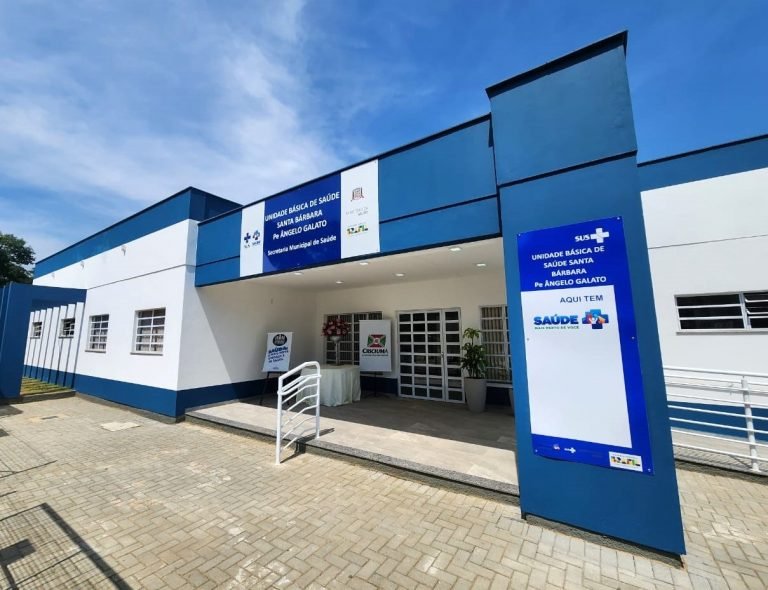 Governo de Criciúma entrega nova UBS e revitalização da praça do bairro Santa Bárbara