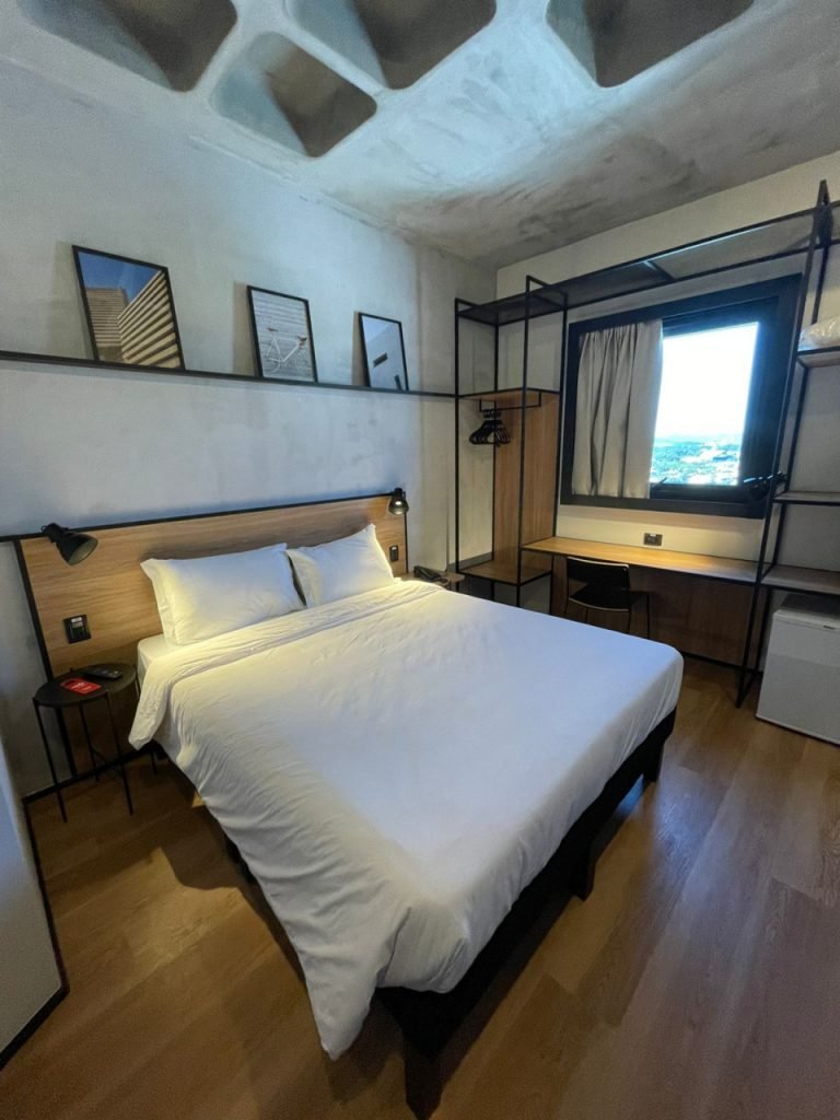 Hotel ibis entra em operação e já recebe os primeiros hóspedes em Tubarão