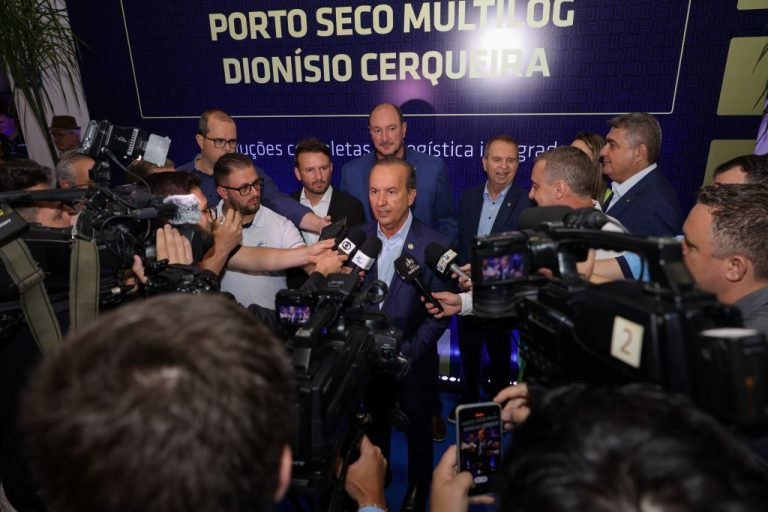 Jorginho Mello inaugura Porto Seco de Dionísio Cerqueira