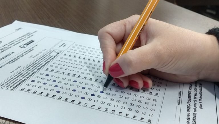 Gravatal abre concurso público com salários de até R$ 10 mil