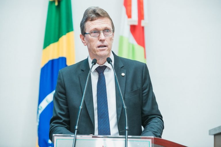 Deputado Volnei Weber comemora final de 2023 com mandato em defesa dos catarinenses