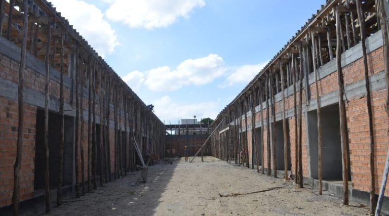 Obras do novo mercado do Produtor em Oficinas estão em andamento