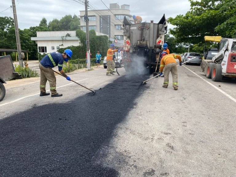 Início das obras de recuperação de vias em Tubarão
