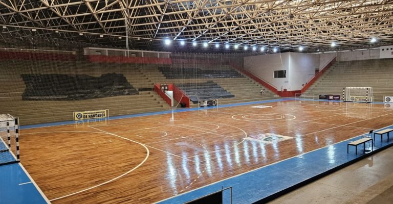 Taça Sul de Handebol Feminino Sub-18: Disputa por vagas nas finais em Criciúma