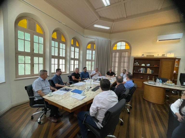 Prefeito de Tubarão sanciona Lei Complementar para Fundação InoversaSul