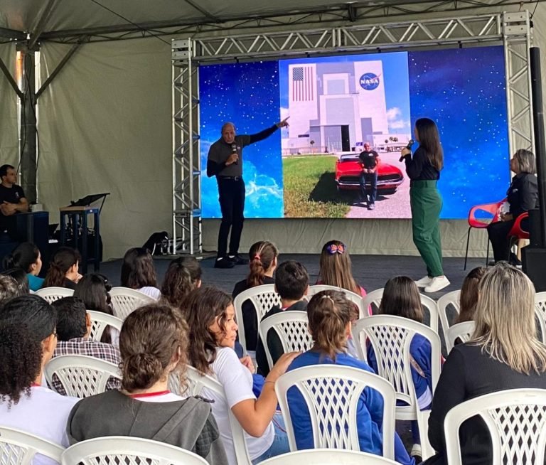 Palestras de Ex-Engenheiro da Nasa no Parque Astronômico de Criciúma