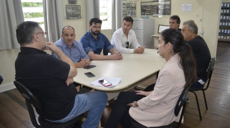 Antiga estação rodoviária de Tubarão passará por reforma para abrigar fundação municipal de cultura e secretaria de serviços públicos