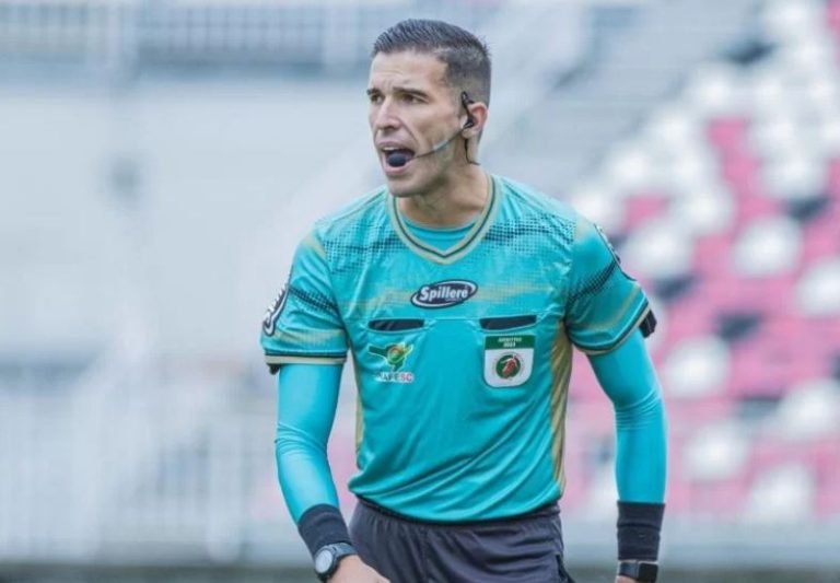 Jovem árbitro de Pescaria Brava é convocado pela CBF para a Série D do Brasileirão