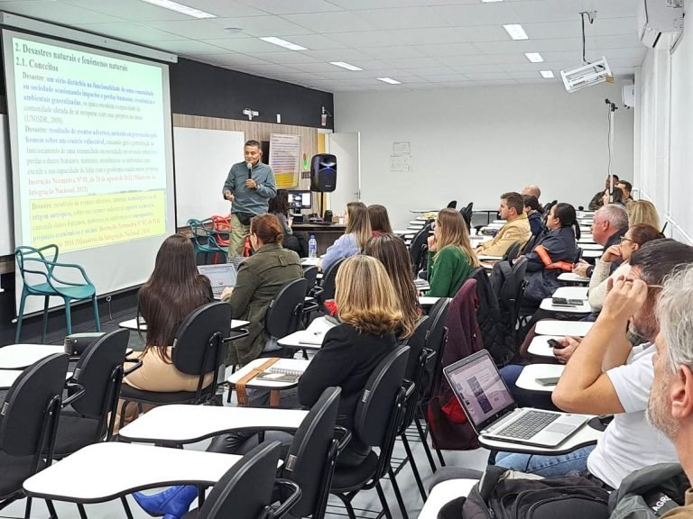 Especialistas  alertam para eventos climáticos extremos no Sul de SC