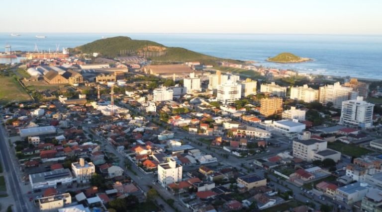 Imbituba celebra 66 anos de emancipação com desenvolvimento e qualidade de vida