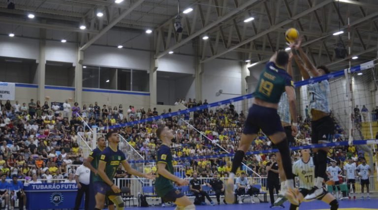 Seleção de vôlei vence Argentina em amistoso em Tubarão