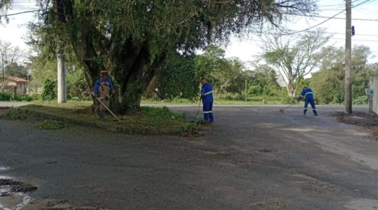 Prefeitura de Tubarão limpa 114 ruas em junho para melhorar qualidade urbana