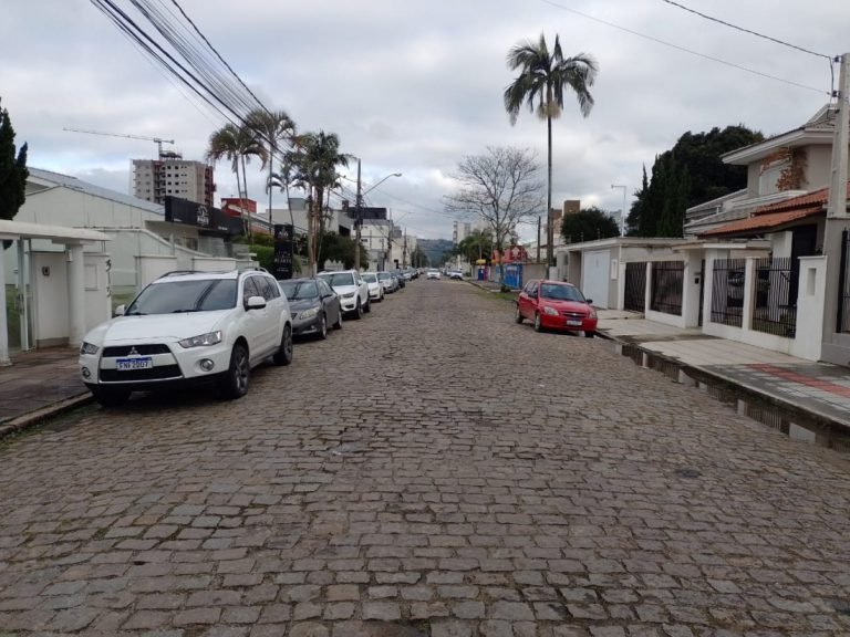 Trânsito em Tubarão ganha sentido duplo provisório durante obras