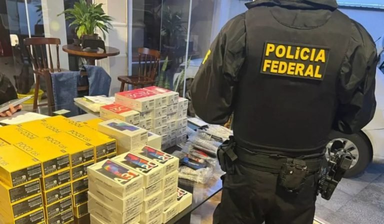 Polícia Federal realiza operação contra importação ilegal de celulares em Garopaba