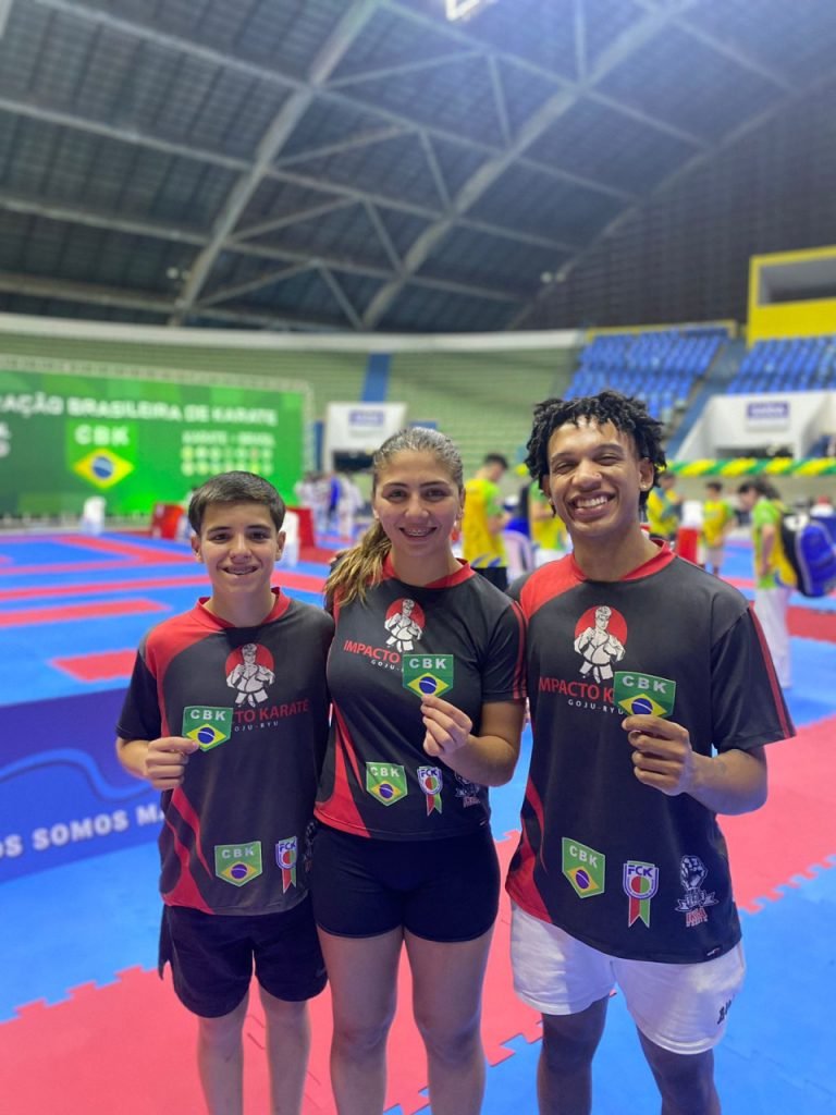Tubaronenses garantem vagas na Seleção Brasileira de karatê