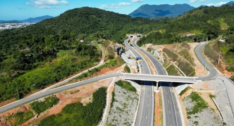 Inauguração do Contorno Viário de Florianópolis adiada para agosto