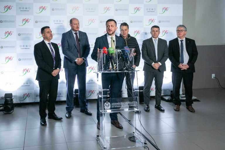 Alesc aprova projeto que permite exames clínicos em farmácias de SC