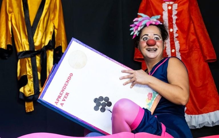 Espetáculo teatral gratuito chega a Laguna neste sábado