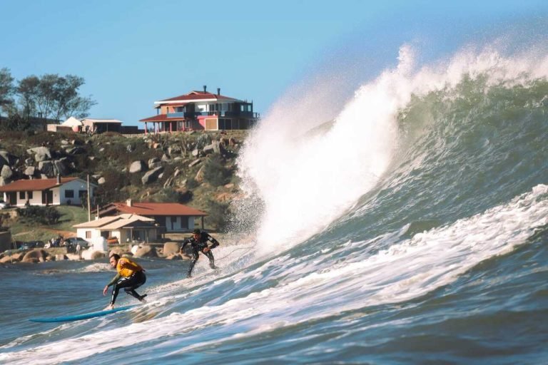 Associações de surfe de Laguna recebem reconhecimento estadual