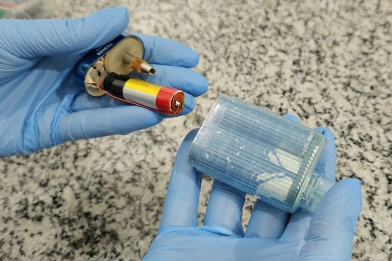 Estudo da Polícia Científica e UFSC revela perigos ocultos dos cigarros eletrônicos