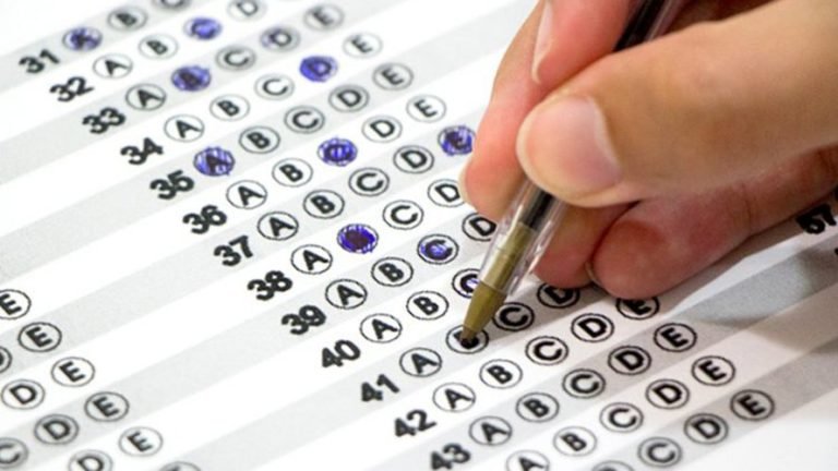 Estão abertas as inscrições para o maior concurso público da história da educação catarinense