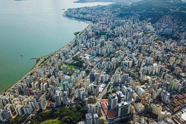 Pelo Estado: Está bom, mas ainda há o que melhorar