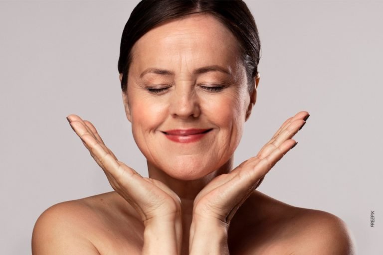 Mulheres na menopausa em busca de saúde e rejuvenescimento