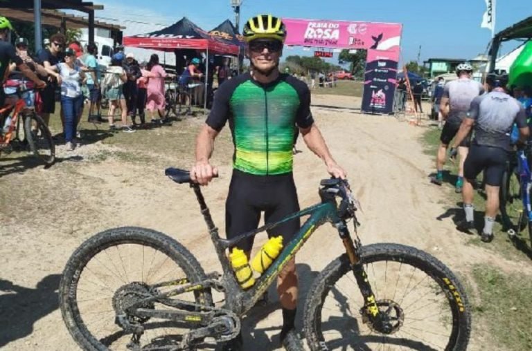 Ciclista tubaronense vence maratona em Imbituba