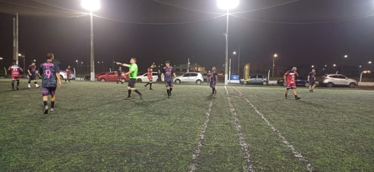 Lealdade goleia Armazém FC e assume vice-liderança da Liga Maciel Esportes