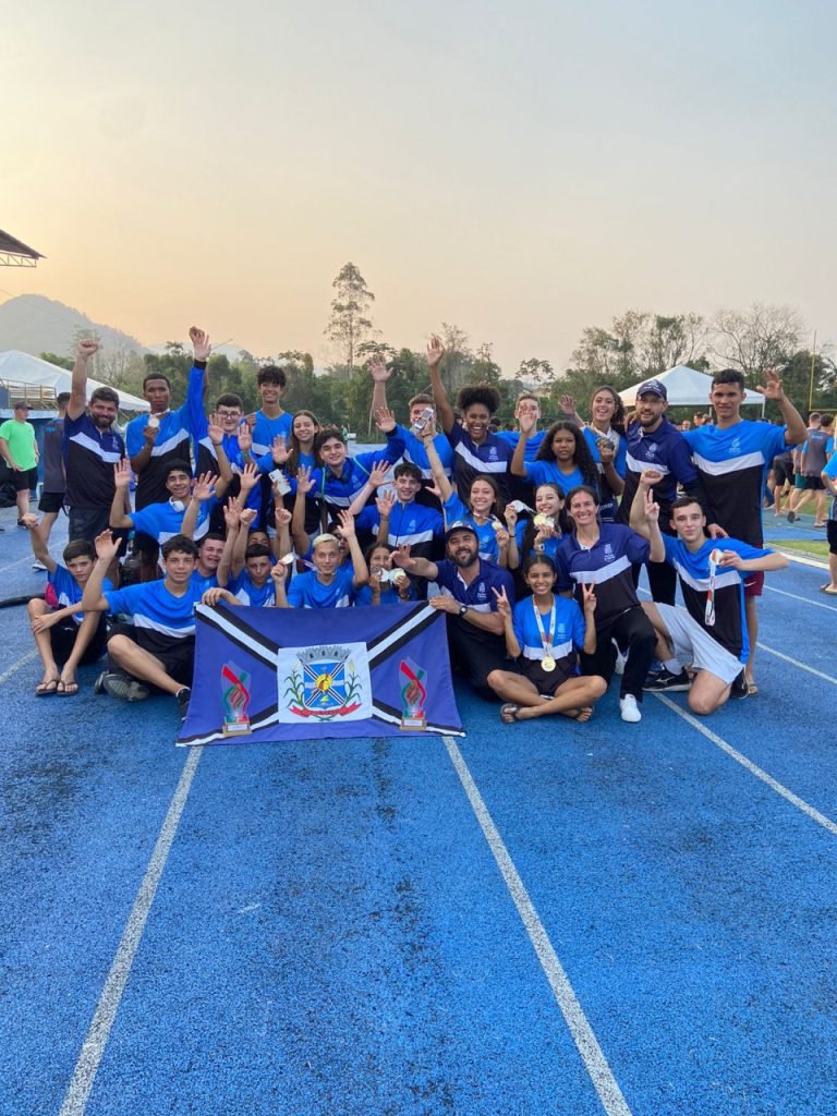 Atletismo de Tubarão conquista terceiro lugar geral na Olesc
