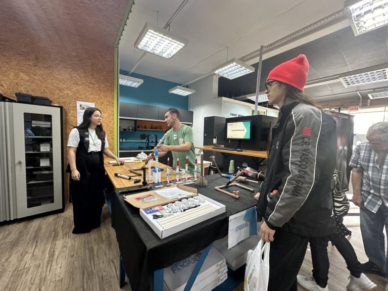 Mostra Steam apresenta projetos inovadores e sustentáveis na Escola SESI Tubarão