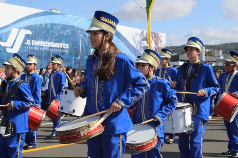 Desfile cívico-militar de 7 de setembro ocorre neste sábado em Criciúma