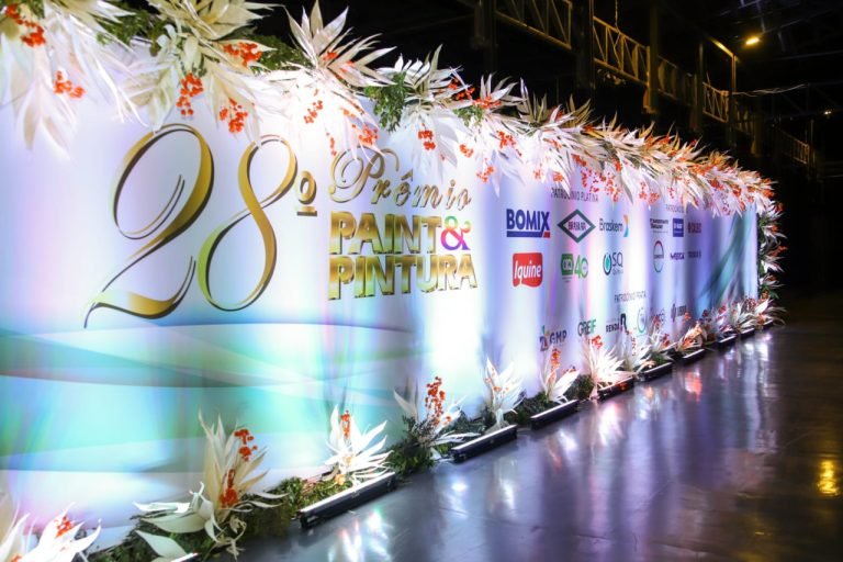 Criciúma recebe eventos sobre tintas e químicos para construção civil