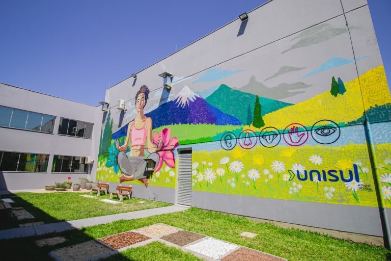 UniSul oferece bolsas de até 40%, em diversas graduações, para clientes da Unimed SC