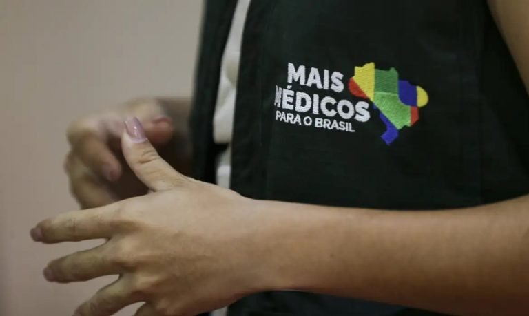 Programa Mais Médicos cobre 80% dos municípios entre 700 e 52 mil habitantes