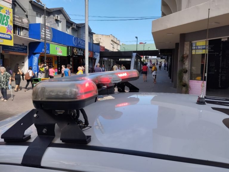 Dois menores são apreendidos por tráfico de drogas em Tubarão