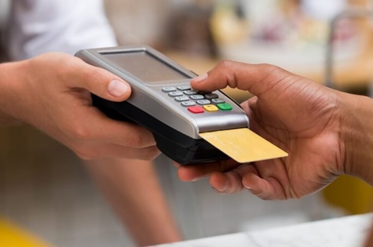 Procon de Tubarão alerta sobre golpes com falsas promessas de cashback