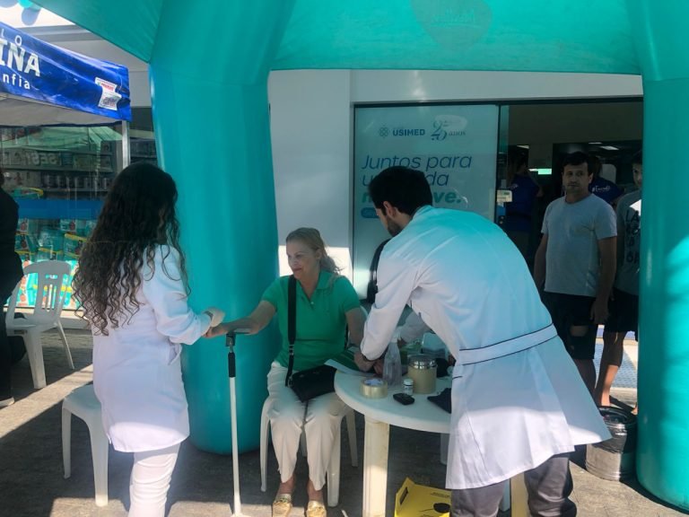 Programação do Outubro Rosa é aberta com ações gratuitas em Tubarão