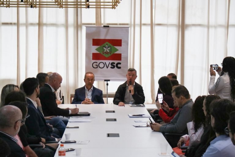 Natal Encantado 2024: Criciúma inicia preparativos e busca apoio do Governo do Estado