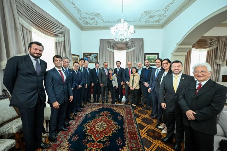 Governador e embaixador do Japão alinham continuidade das obras contra enchentes em SC