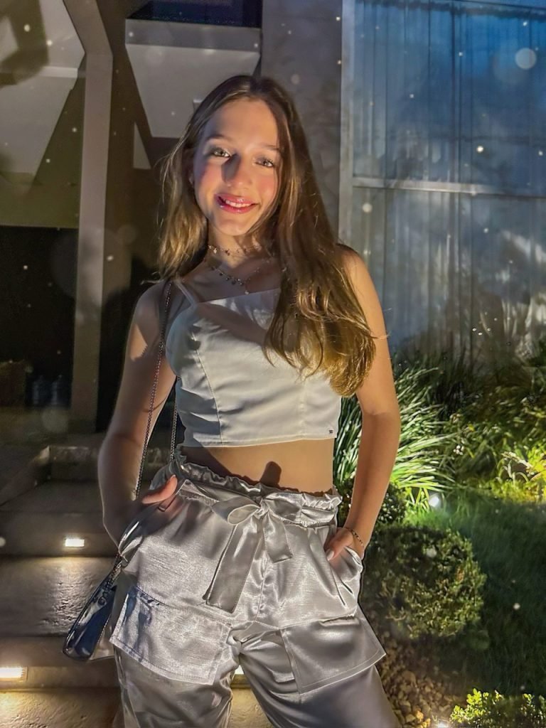 Sofia Schaadt – A jovem influenciadora que conquista o Brasil