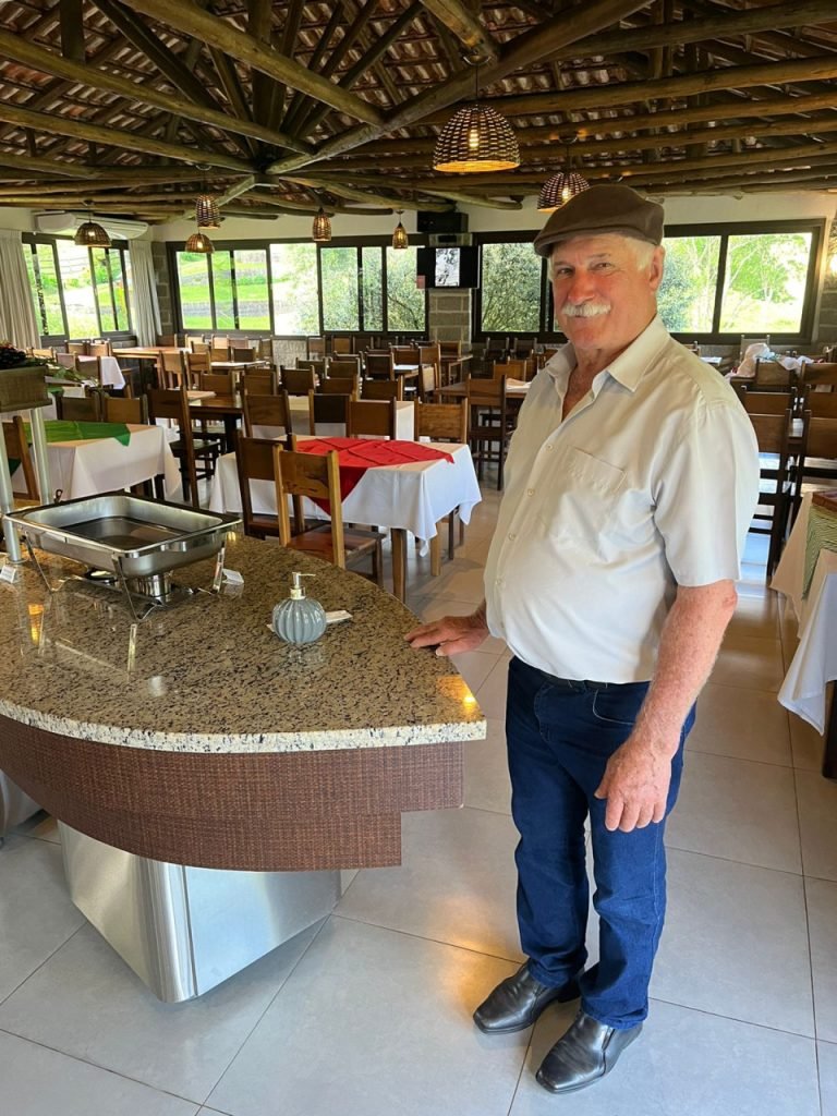 Restaurante e pousada em Azambuja são marcos do turismo rural de Pedras Grandes