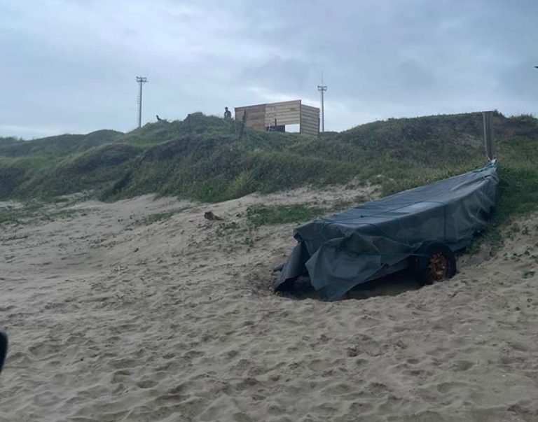 Construção irregular em Imbituba deve ser demolida após flagrante