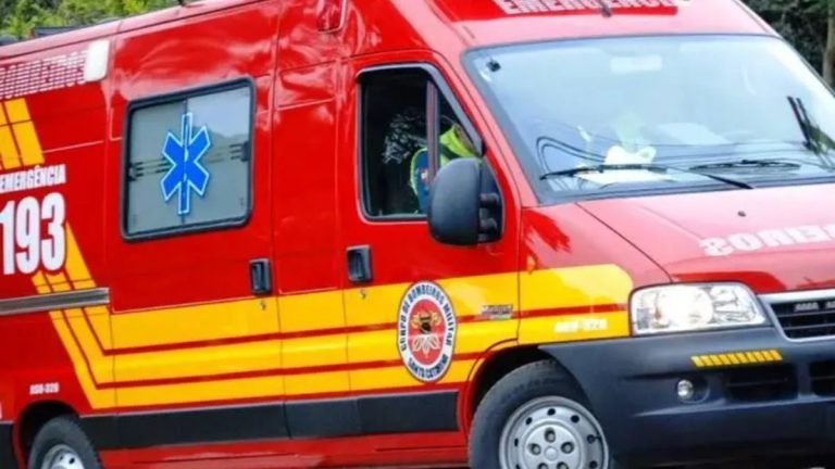 Jovem morre após colisão de moto com caminhão em Camboriú