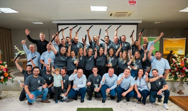 Cooperja forma primeira turma no curso de Desenvolvimento Gerencial