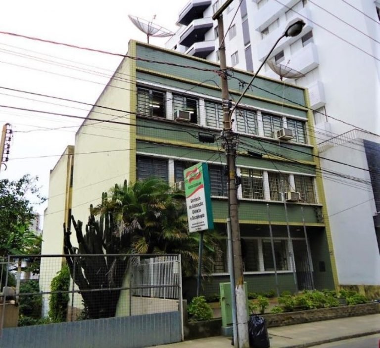 Prédio de R$ 2 milhões no Centro de Tubarão integra leilão do Governo do Estado