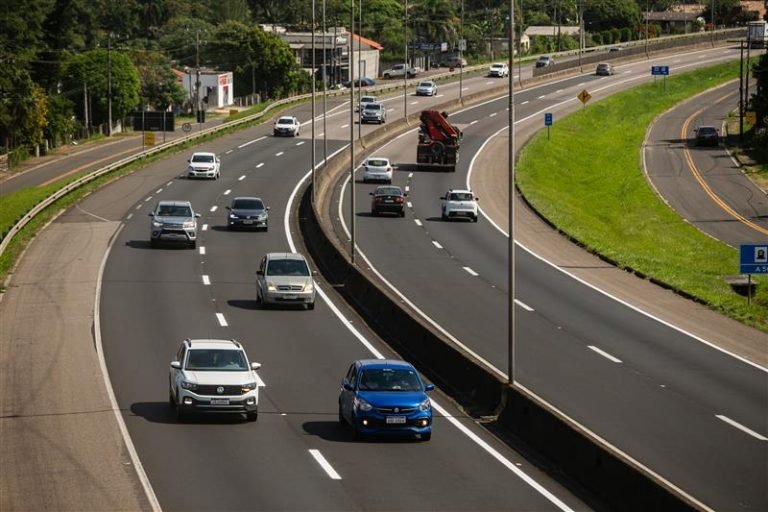 Concessionárias promovem Dia D pela Vida nas rodovias para conscientizar motoristas