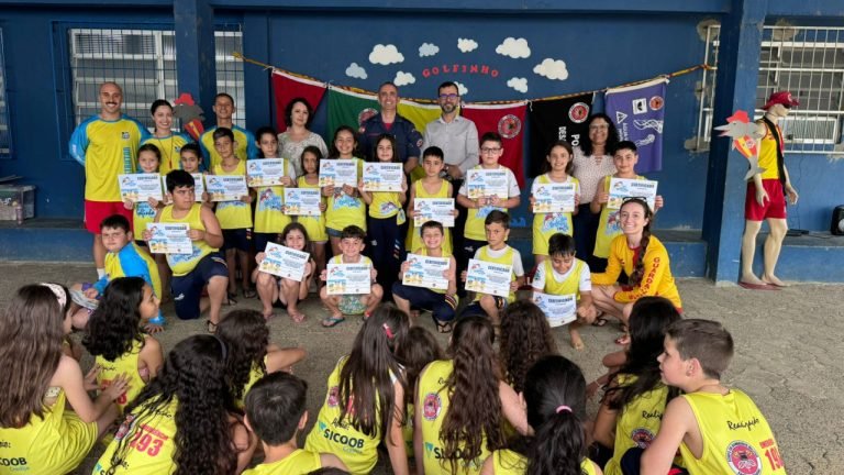 Projeto Golfinho forma novas turmas em Araranguá com foco na prevenção e segurança nas praias