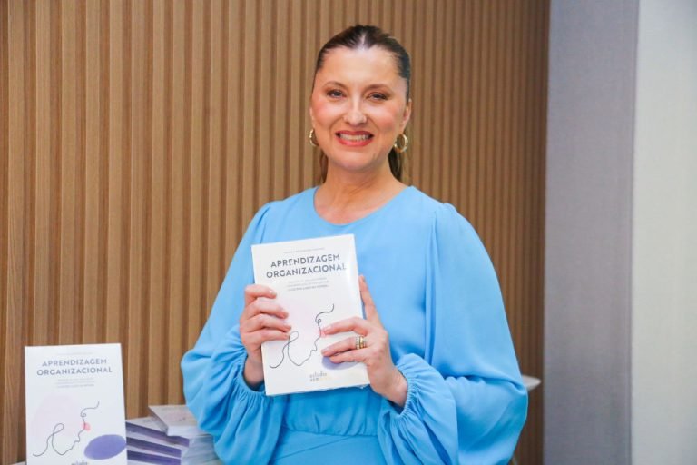 Lançamento de livro sobre fusões no ensino superior discute reestruturação da Unisul